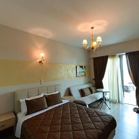 Buka Sandy Beach Мессиния Экстерьер фото