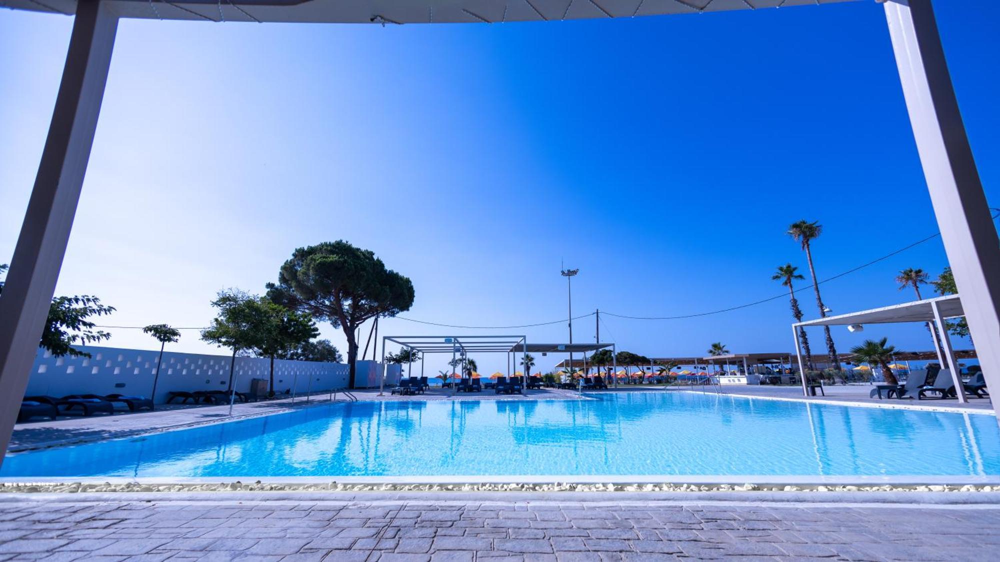Buka Sandy Beach Мессиния Экстерьер фото
