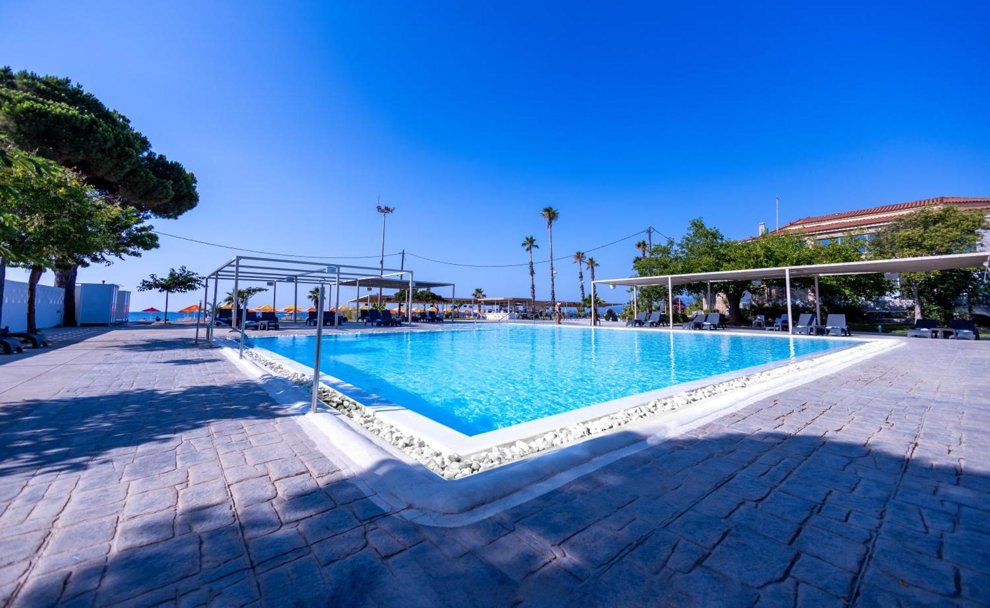 Buka Sandy Beach Мессиния Экстерьер фото