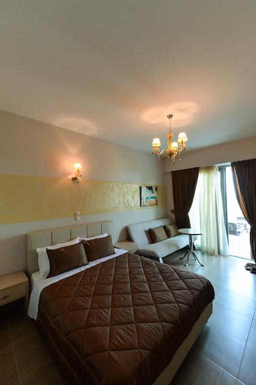 Buka Sandy Beach Мессиния Экстерьер фото
